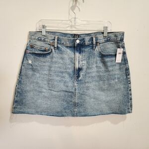 GAP Women's Light Blue Denim Mini Skirt